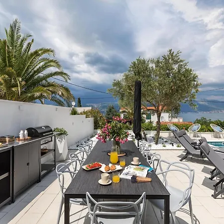 In Slatine With Terrace *