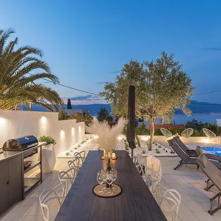 In Slatine With Terrace