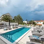 In Slatine With Terrace Trogir
